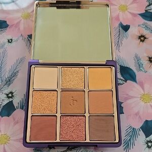 imayla "The Artist" Eyeshadow Palette